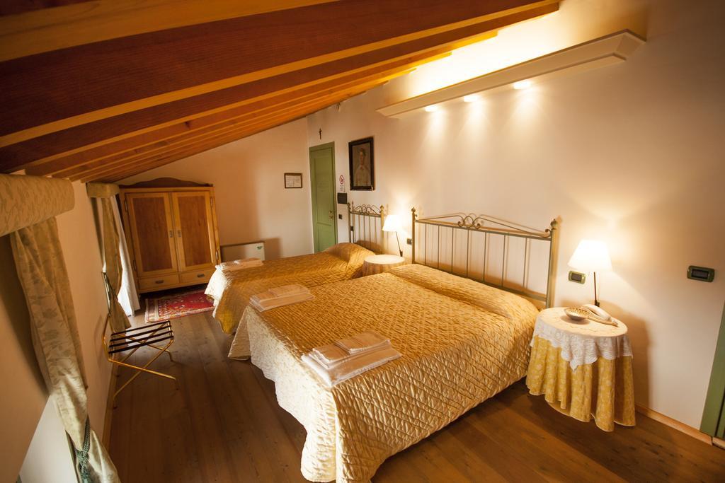 Villa Vecelli Cavriani Mozzecane Екстериор снимка