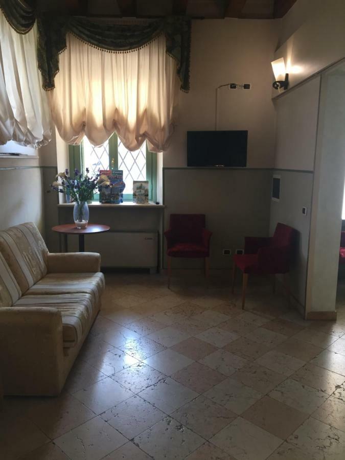 Villa Vecelli Cavriani Mozzecane Екстериор снимка