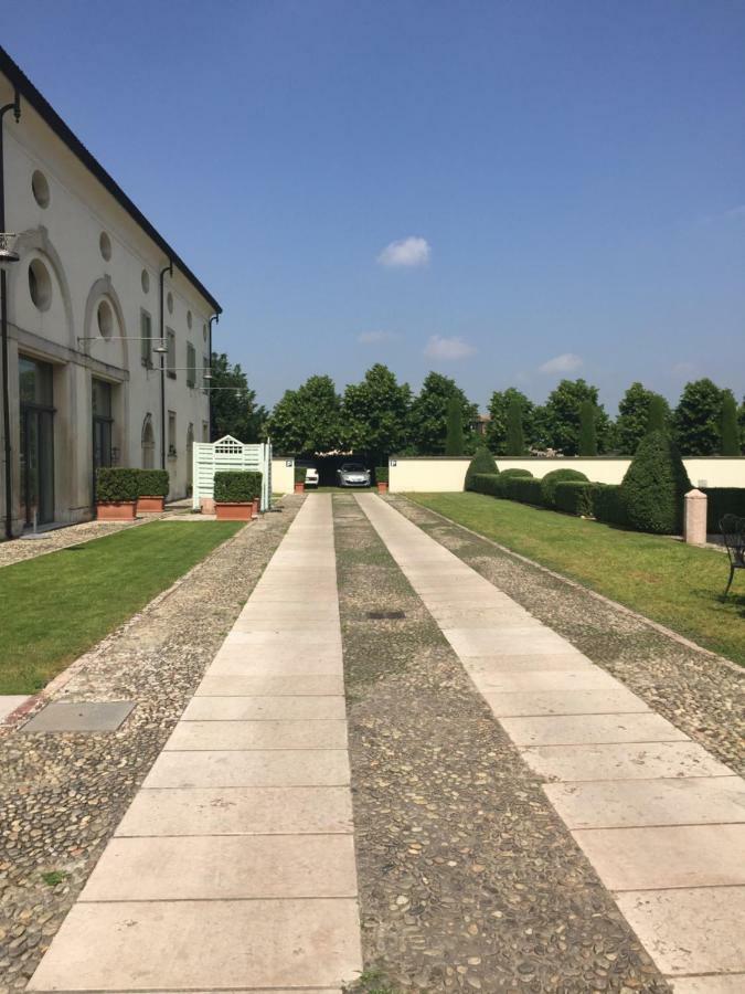 Villa Vecelli Cavriani Mozzecane Екстериор снимка